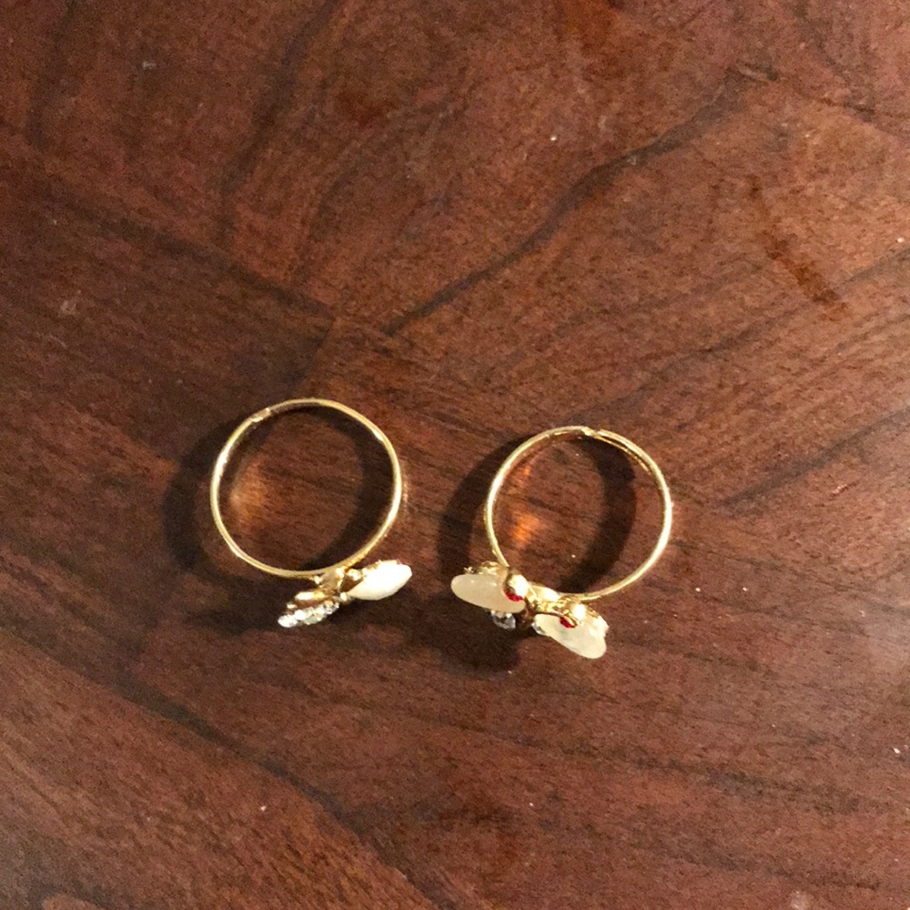 Rings - Picture 2 of 5